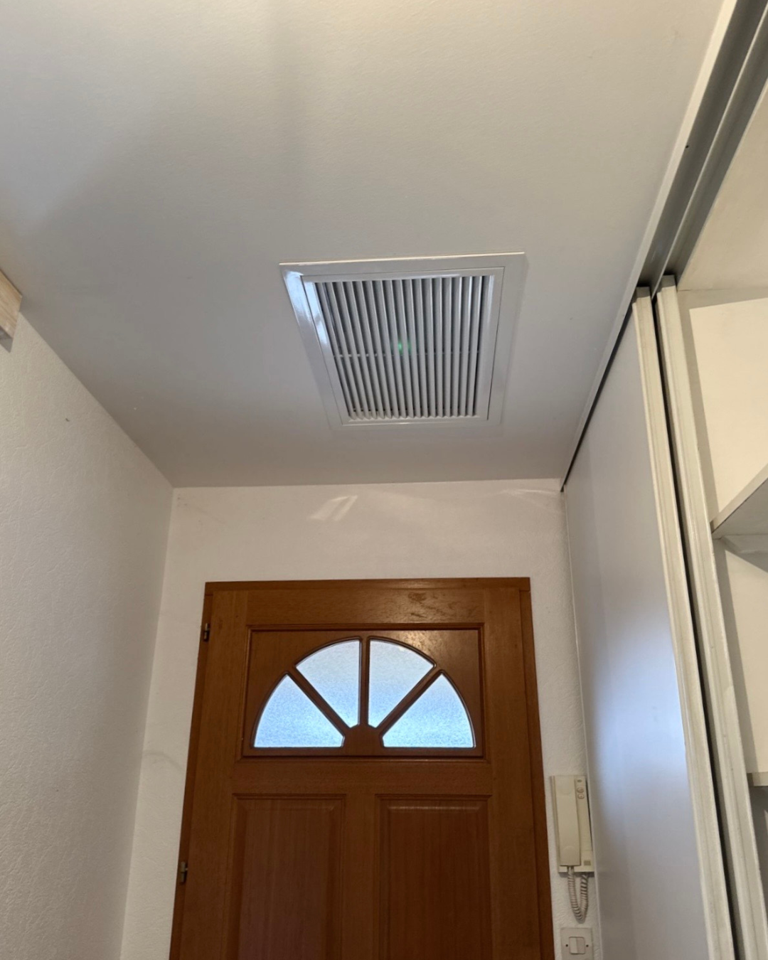 Chantier d’une pompe à chaleur Air / Air Gainable Daikin + Airzone à Chazay-d’Azergues – FBA71A9 — photo 2