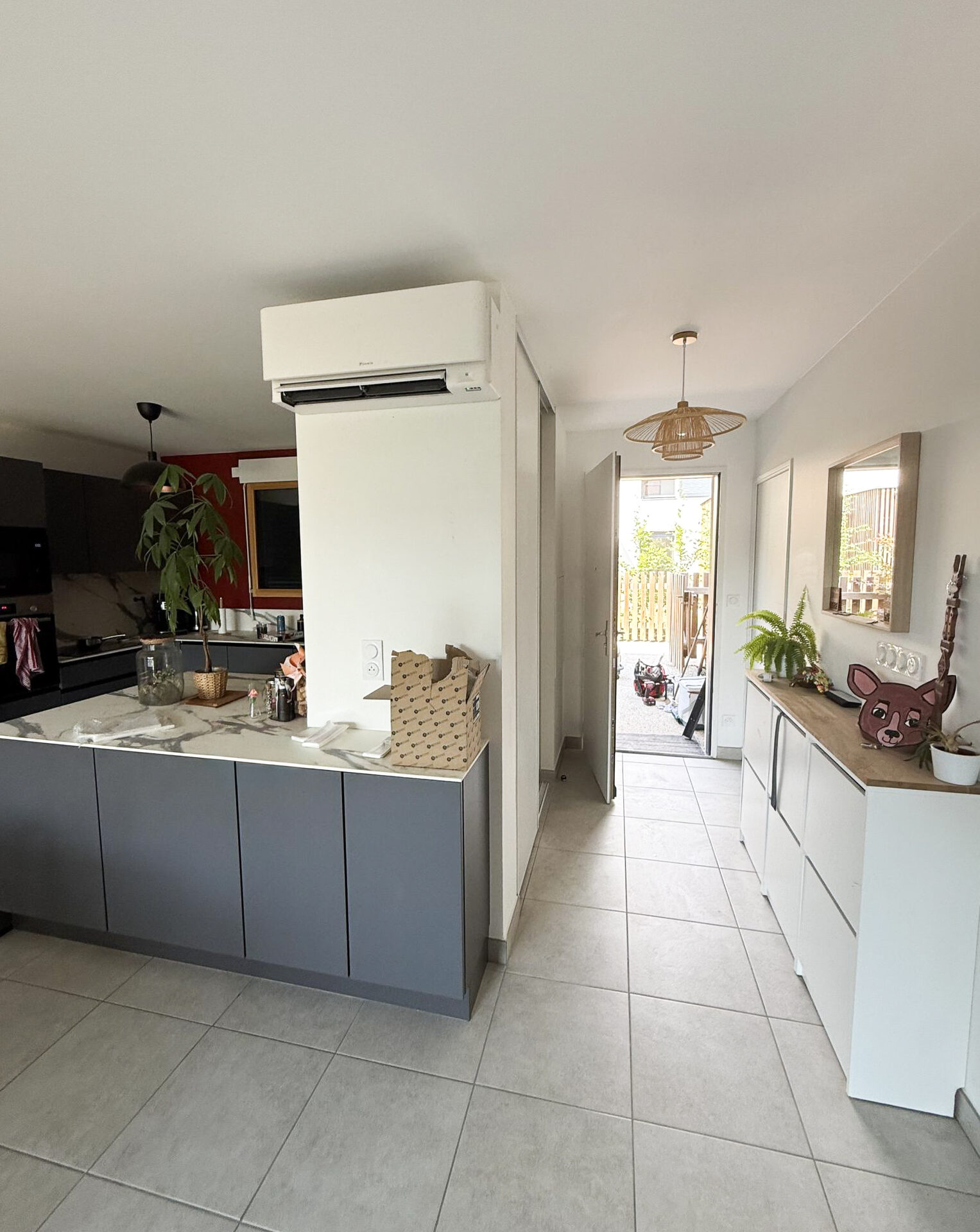 Installation d’une climatisation gainable Daikin à Civrieux-d’Azergues — photo 3